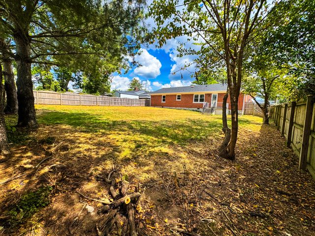 1214 Dee Dee Drive, Richmond, KY 40475