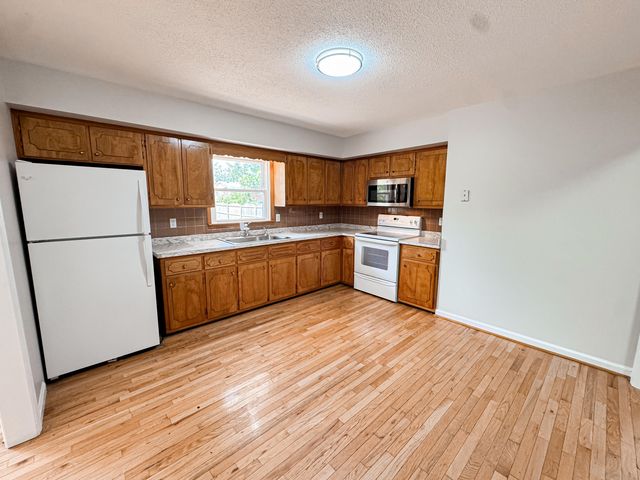 1214 Dee Dee Drive, Richmond, KY 40475