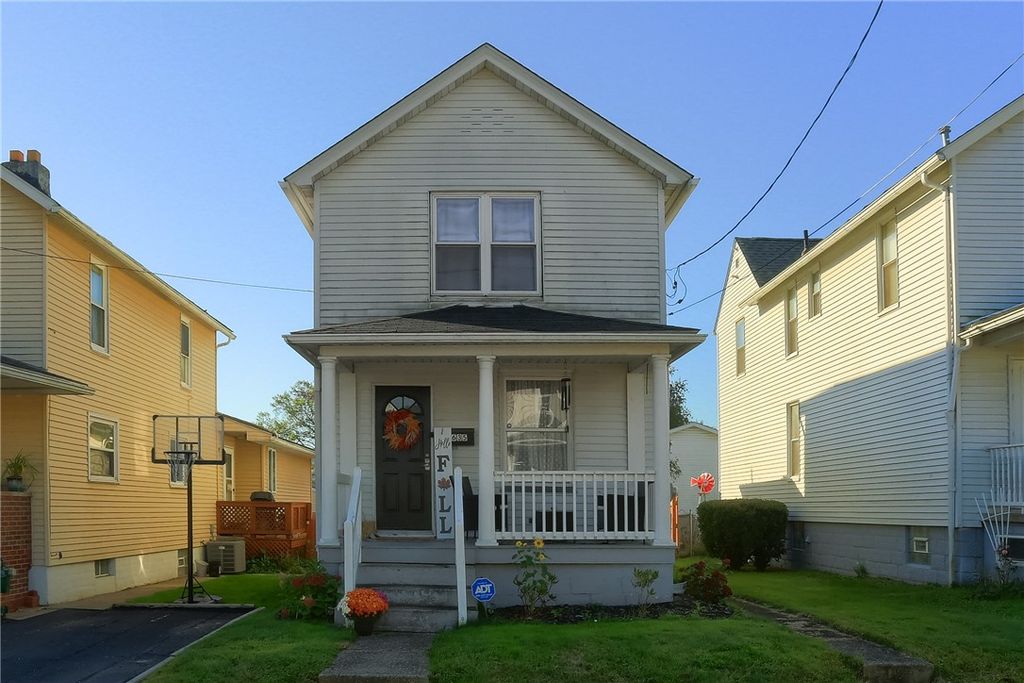 635 Todd Ave, Ellwood City, PA 16117