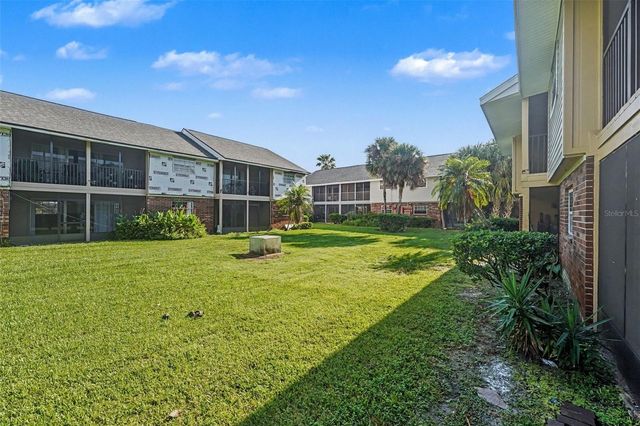 200 COUNTRYCLUB DRIVE 1205, Largo, FL 33771