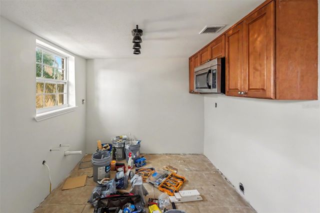200 COUNTRYCLUB DRIVE 1205, Largo, FL 33771
