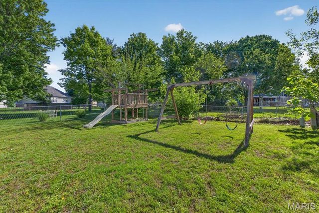 328 Bristol Place, O'fallon, MO 63366