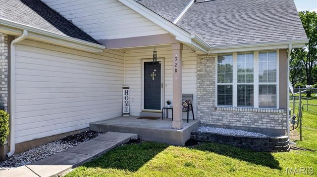 328 Bristol Place, O'fallon, MO 63366