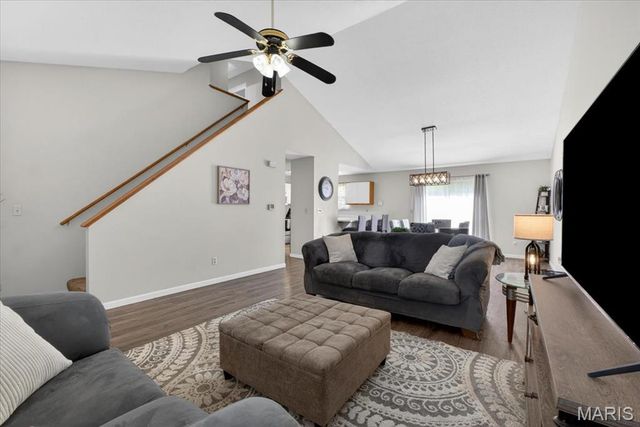 328 Bristol Place, O'fallon, MO 63366