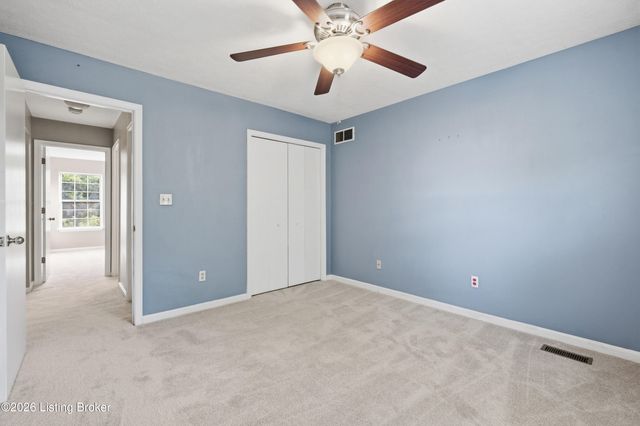 10909 Aspenview Ct, Louisville, KY 40299
