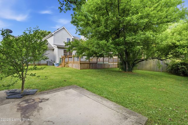 10909 Aspenview Ct, Louisville, KY 40299