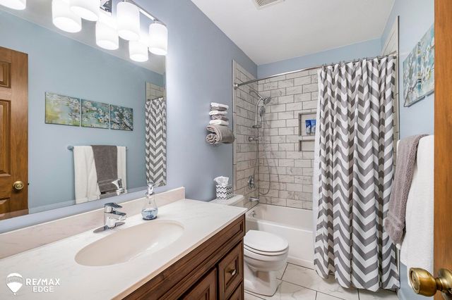 2192 Valley Vista Drive, Davison Twp, MI 48423