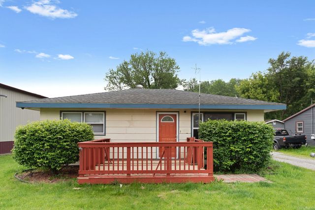 5460 B W State Route 17, Kankakee, IL 60901