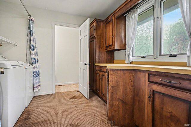 52876 Brookdale Drive, South Bend, IN 46637