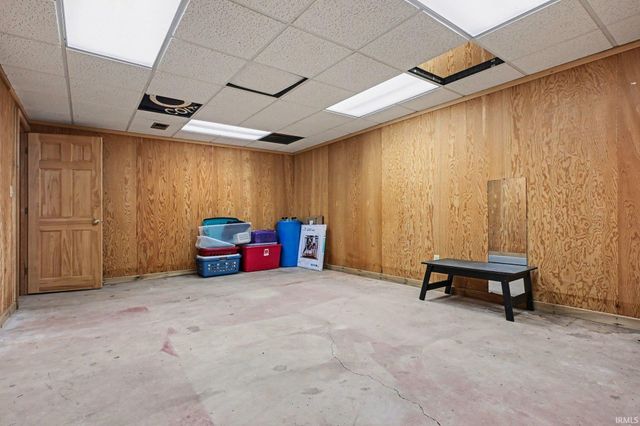 52876 Brookdale Drive, South Bend, IN 46637