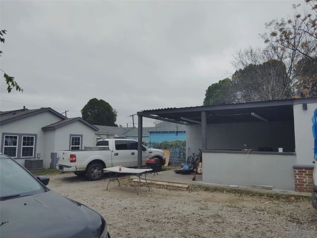 815 Bonnie View Road, Dallas, TX 75203