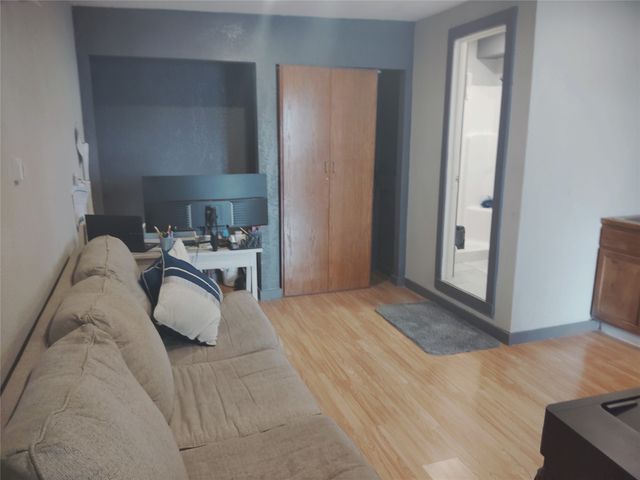 815 Bonnie View Road, Dallas, TX 75203