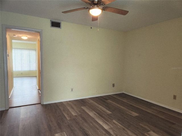 2457 ECUADORIAN WAY 69, Clearwater, FL 33763