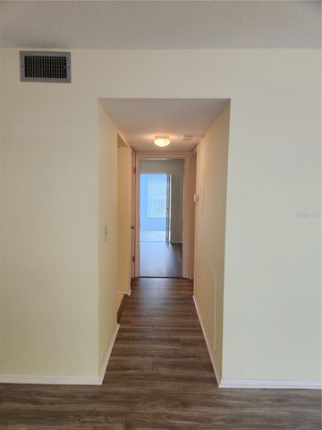 2457 ECUADORIAN WAY 69, Clearwater, FL 33763