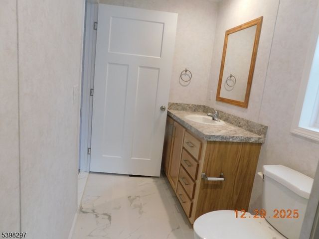 11 Front Street, Oxford Twp., NJ 07863