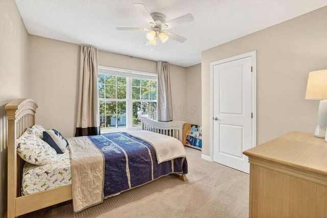 5692 Sugarwood Drive, New Albany, OH 43054