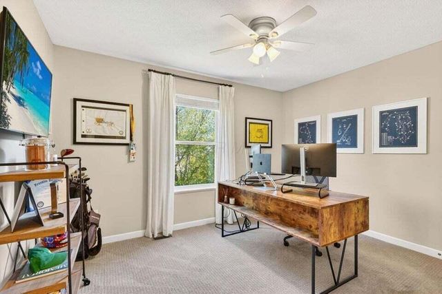 5692 Sugarwood Drive, New Albany, OH 43054