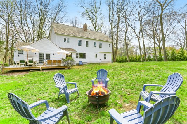 112 Camp Avenue, Darien, CT 06820