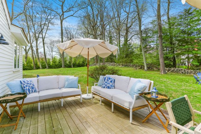 112 Camp Avenue, Darien, CT 06820