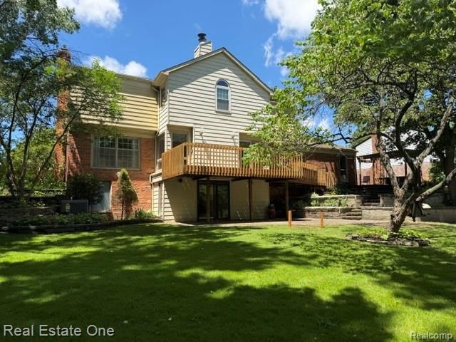 5135 Iron Gate Road, Bloomfield Charter Township, MI 48304