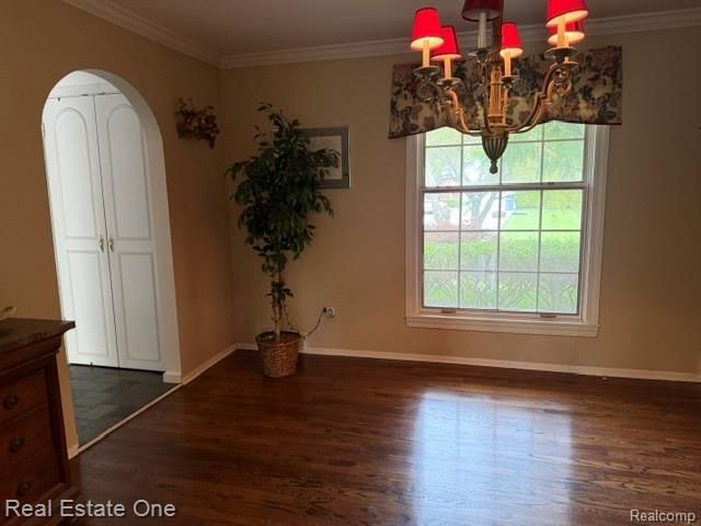 5135 Iron Gate Road, Bloomfield Charter Township, MI 48304
