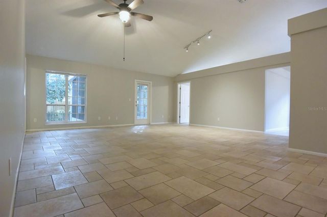 1672 COUNTRYWOOD STREET, Tarpon Springs, FL 34689