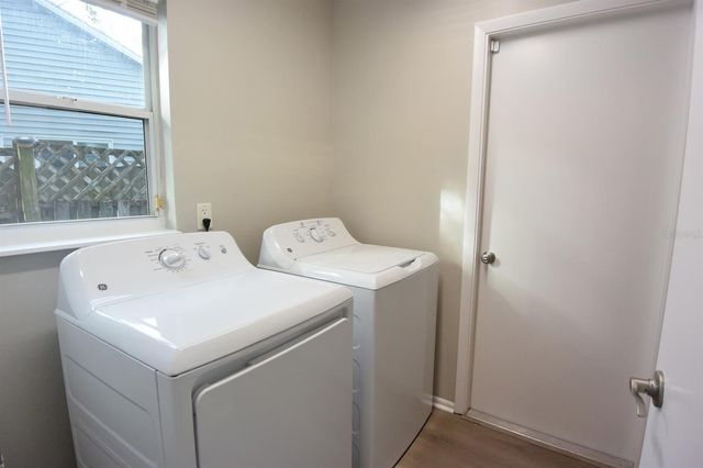 1672 COUNTRYWOOD STREET, Tarpon Springs, FL 34689