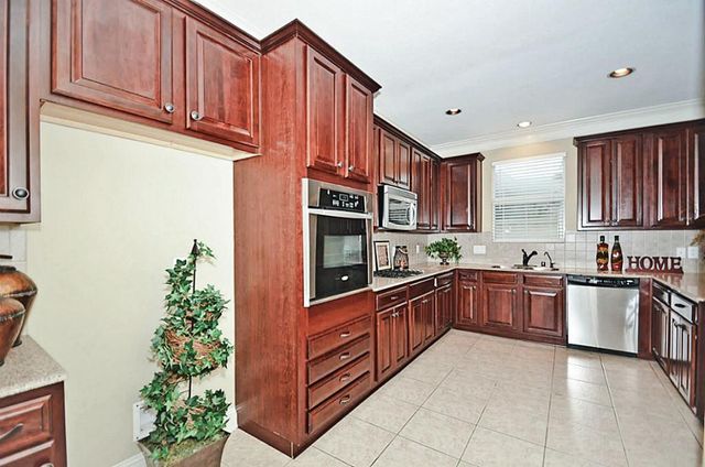 12225 Medina Lake Drive, Tomball, TX 77377