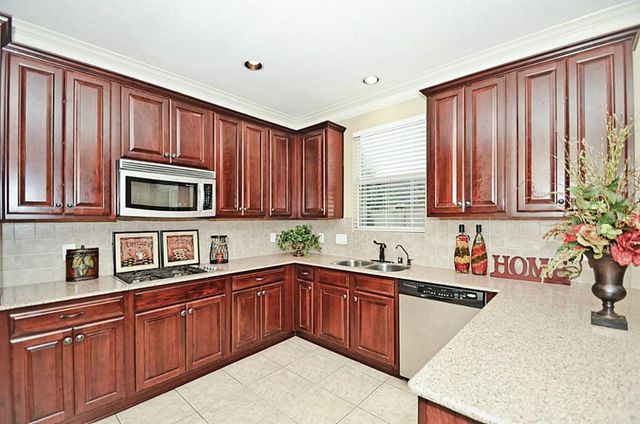12225 Medina Lake Drive, Tomball, TX 77377