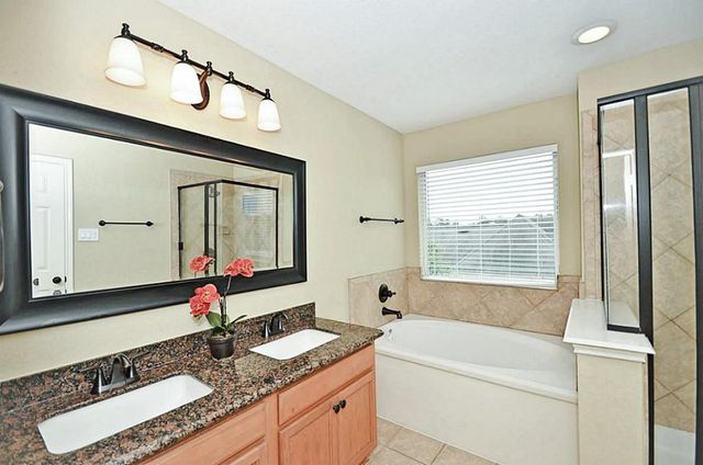 12225 Medina Lake Drive, Tomball, TX 77377