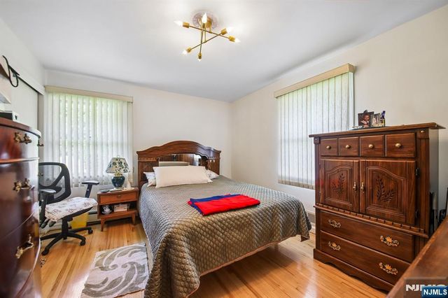 82 Seminary Street, Bergenfield, NJ 07621