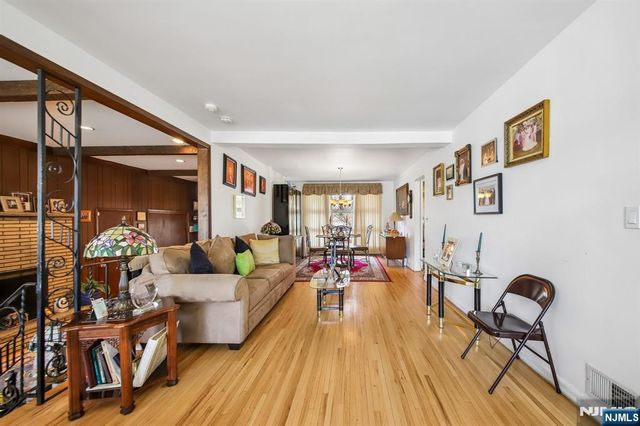 82 Seminary Street, Bergenfield, NJ 07621