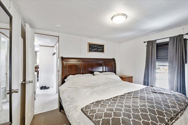 58 Rhodeside Acres, Georgia, VT 05468