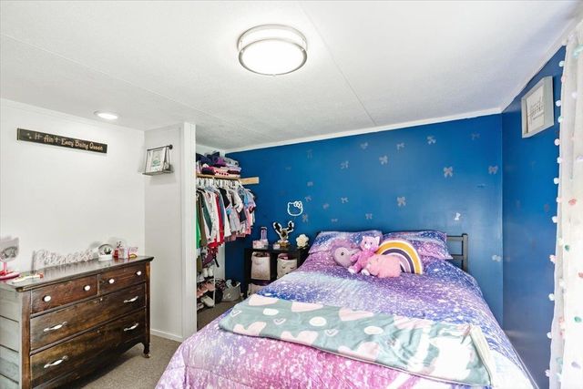 58 Rhodeside Acres, Georgia, VT 05468