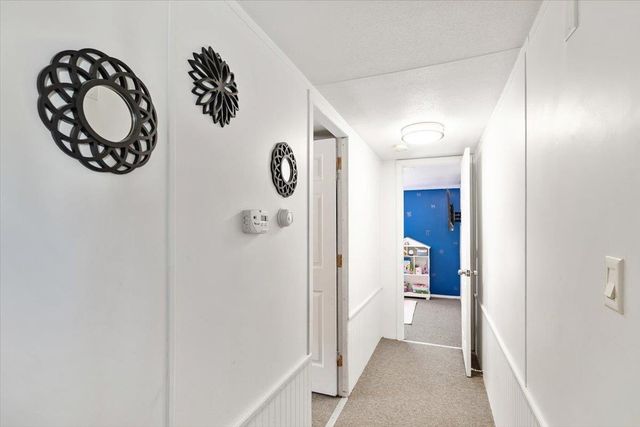 58 Rhodeside Acres, Georgia, VT 05468