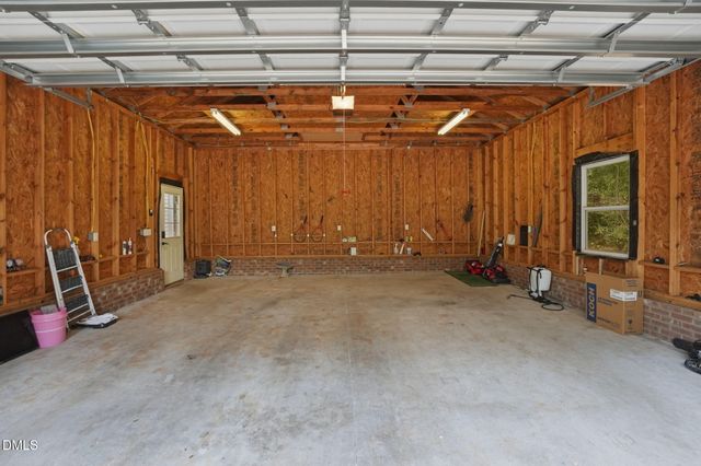 6 Sommerset Drive, Clayton, NC 27520