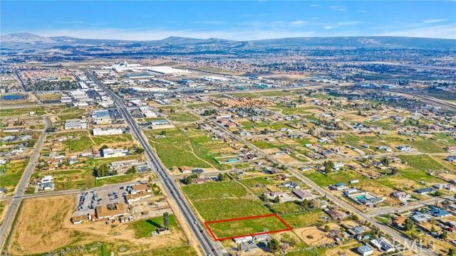 1 Hesperia, Hesperia, CA 92345