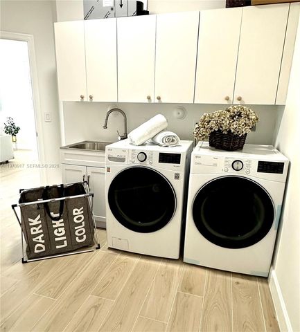 2556 Jardin Mnr, Weston, FL 33327