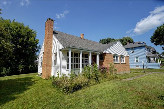 32 Deland Park B, Perinton, NY 14450