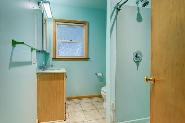 32 Deland Park B, Perinton, NY 14450