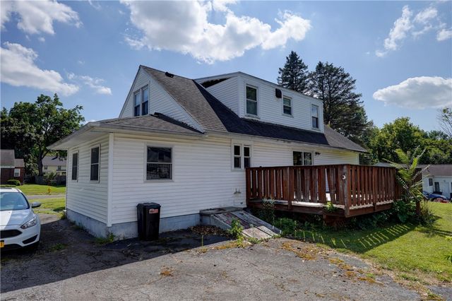 32 Deland Park B, Perinton, NY 14450