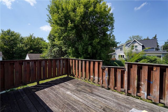 32 Deland Park B, Perinton, NY 14450