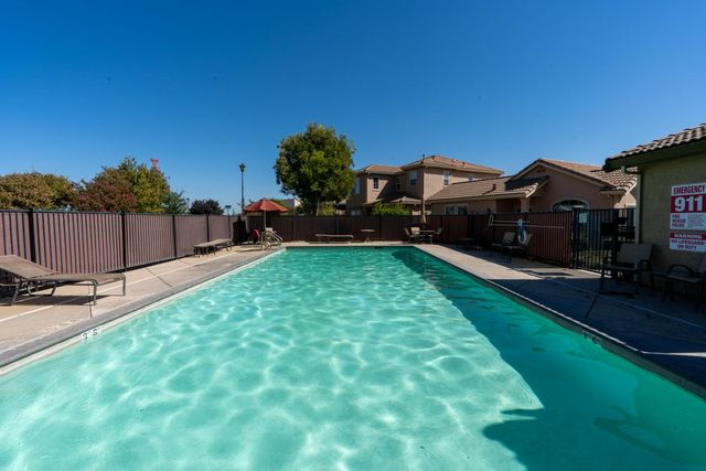 601 Betten St, Los Banos, CA 93635