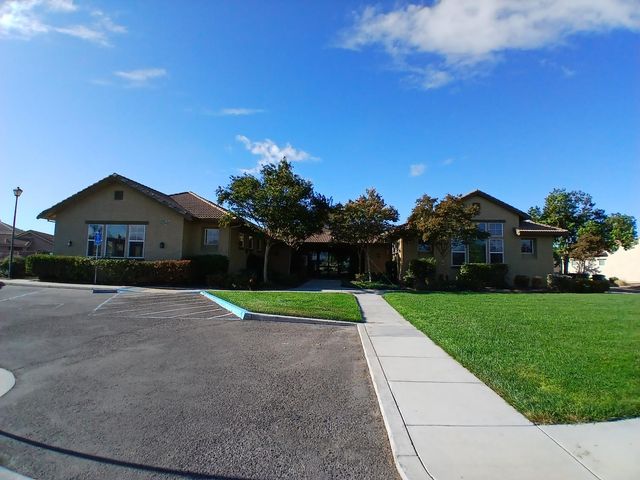 601 Betten St, Los Banos, CA 93635