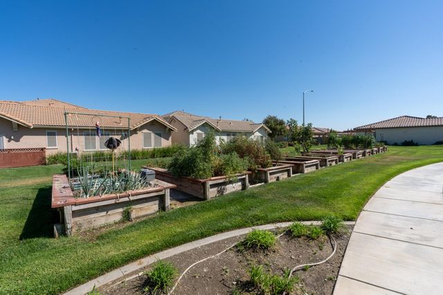 601 Betten St, Los Banos, CA 93635