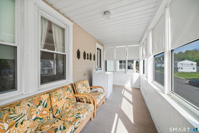 27 Park Avenue, Enfield, CT 06082