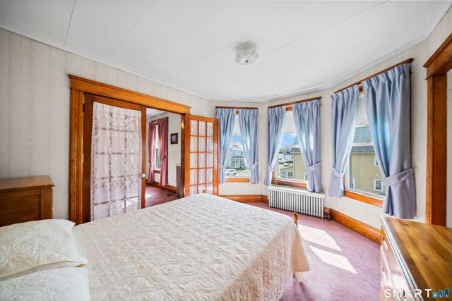 27 Park Avenue, Enfield, CT 06082