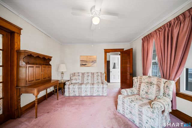 27 Park Avenue, Enfield, CT 06082