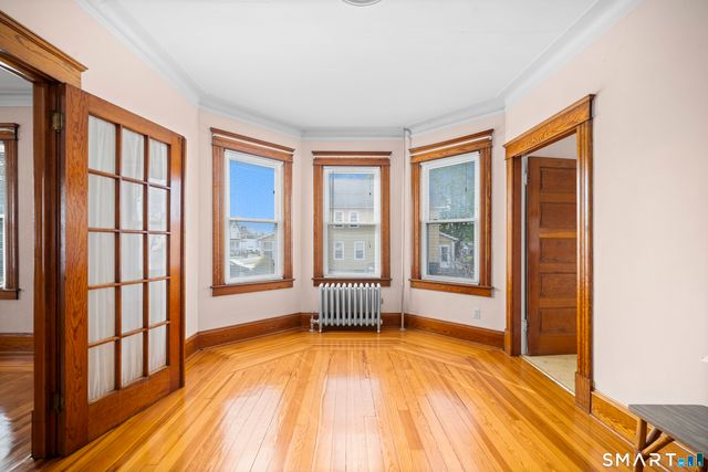 27 Park Avenue, Enfield, CT 06082