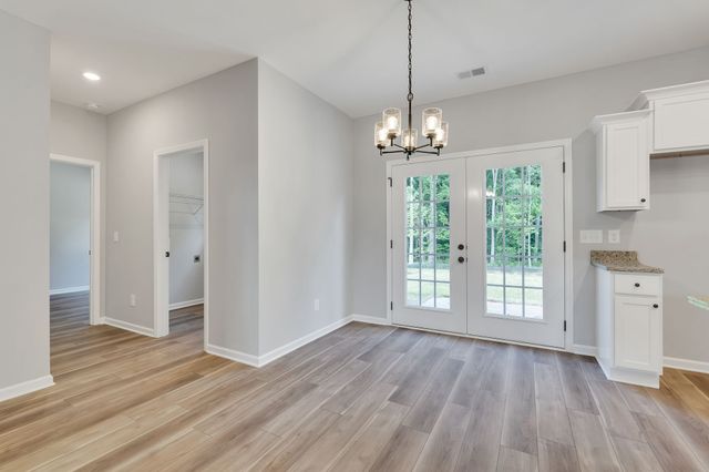 223 Hannah Lee Hill Rd, La Vergne, TN 37086